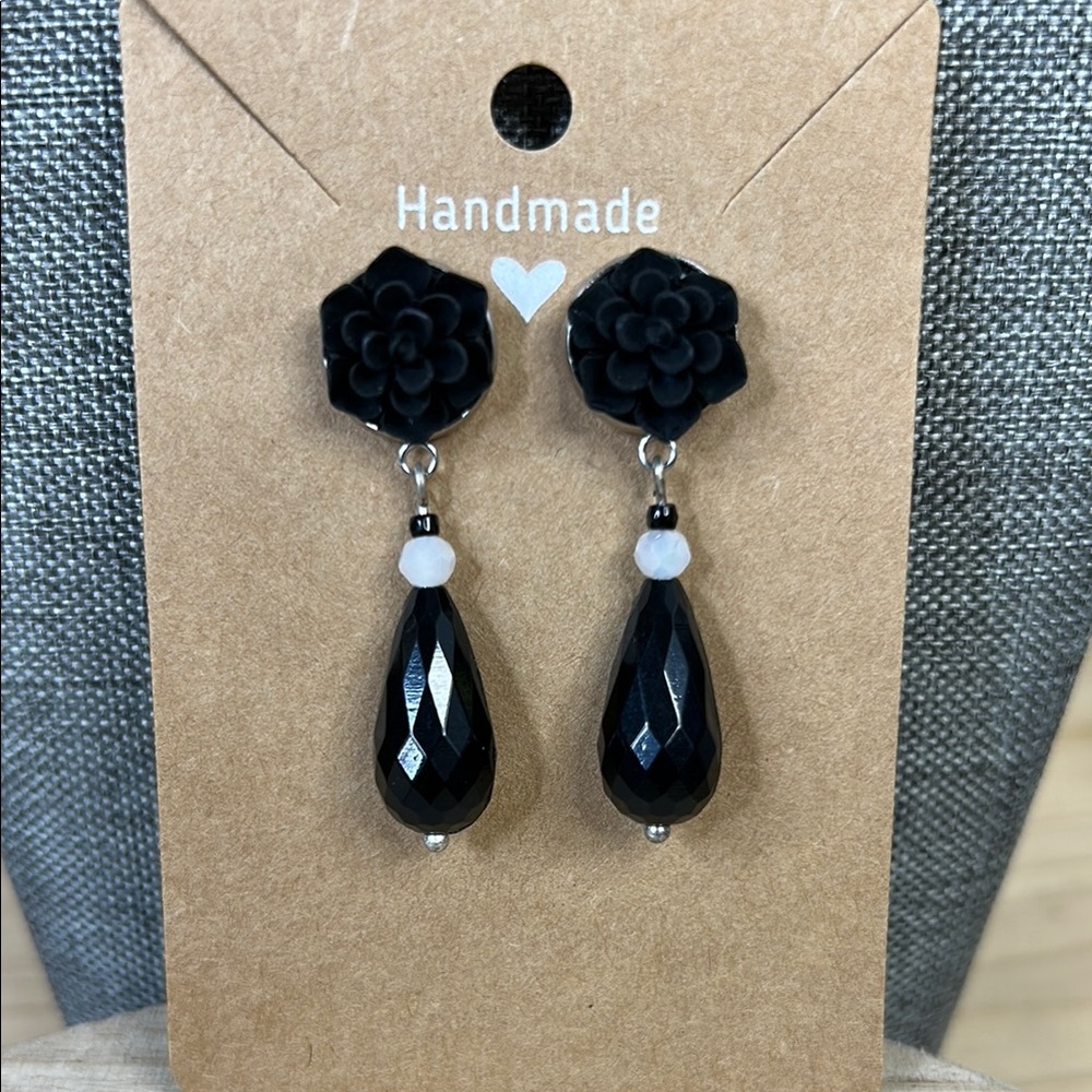 Lady Violet Earrings
